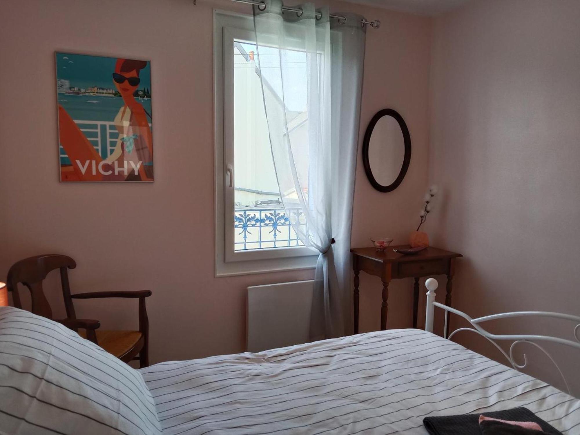 Maison Renovee Proche Vichy : 3 Chambres, Cour Fermee, Tout Inclus, Ideal Curistes Et Activites Naturelles - Fr-1-489-481 Bellerive-sur-Allier Exterior photo