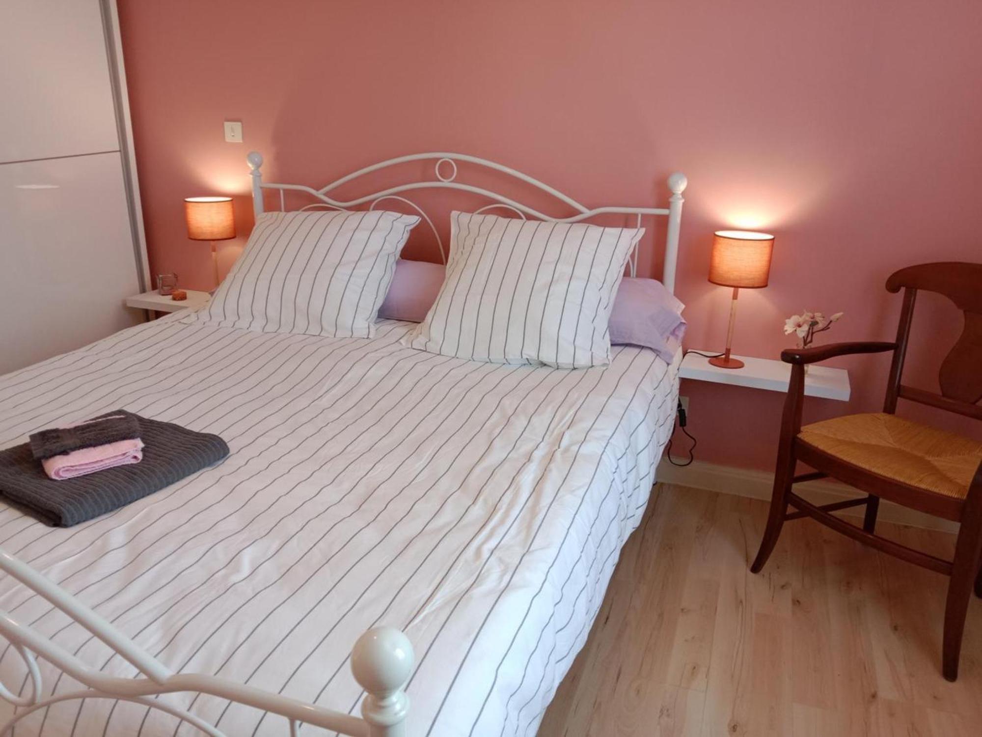 Maison Renovee Proche Vichy : 3 Chambres, Cour Fermee, Tout Inclus, Ideal Curistes Et Activites Naturelles - Fr-1-489-481 Bellerive-sur-Allier Exterior photo